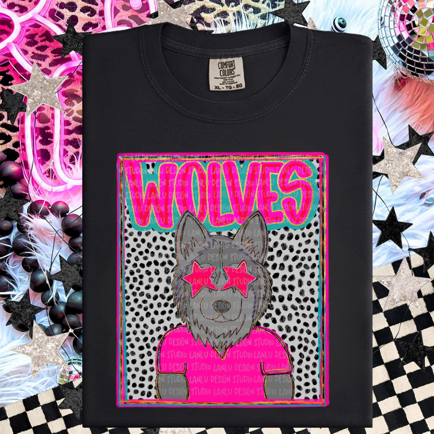 WOLVES PREPPY MASCOT PORTRAIT TEE | TEAM SPIRIT| GAME DAY