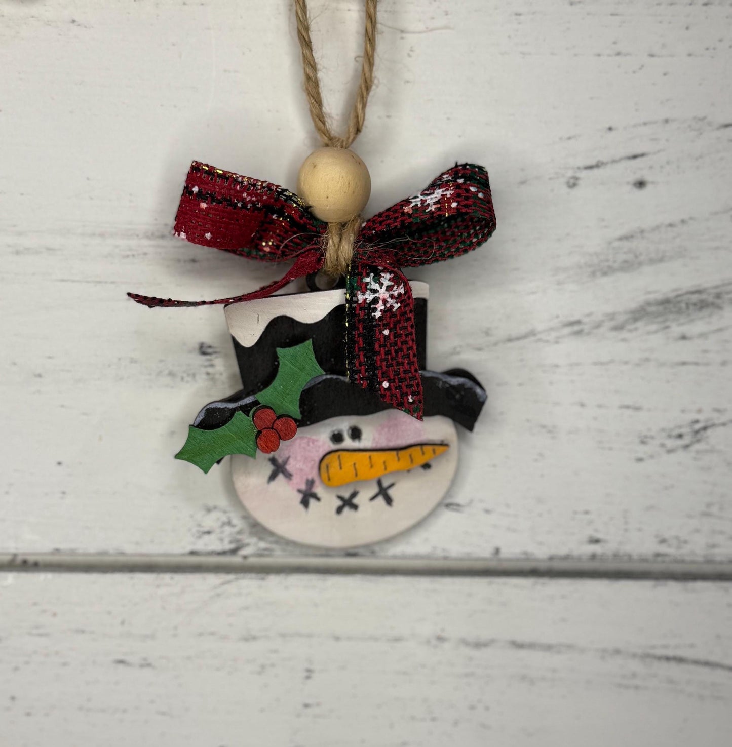 Hand painted Snowman Layered Christmas Ornaments| Family Gift | Christmas Ornaments | Handmade Christmas Gifts | Custom