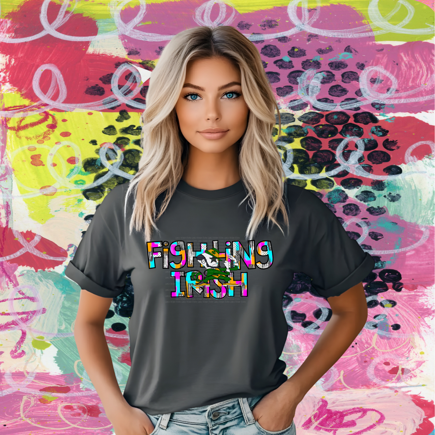 Preppy Paint Stroke Star Eyes Mascot Tee | Fighting Irish