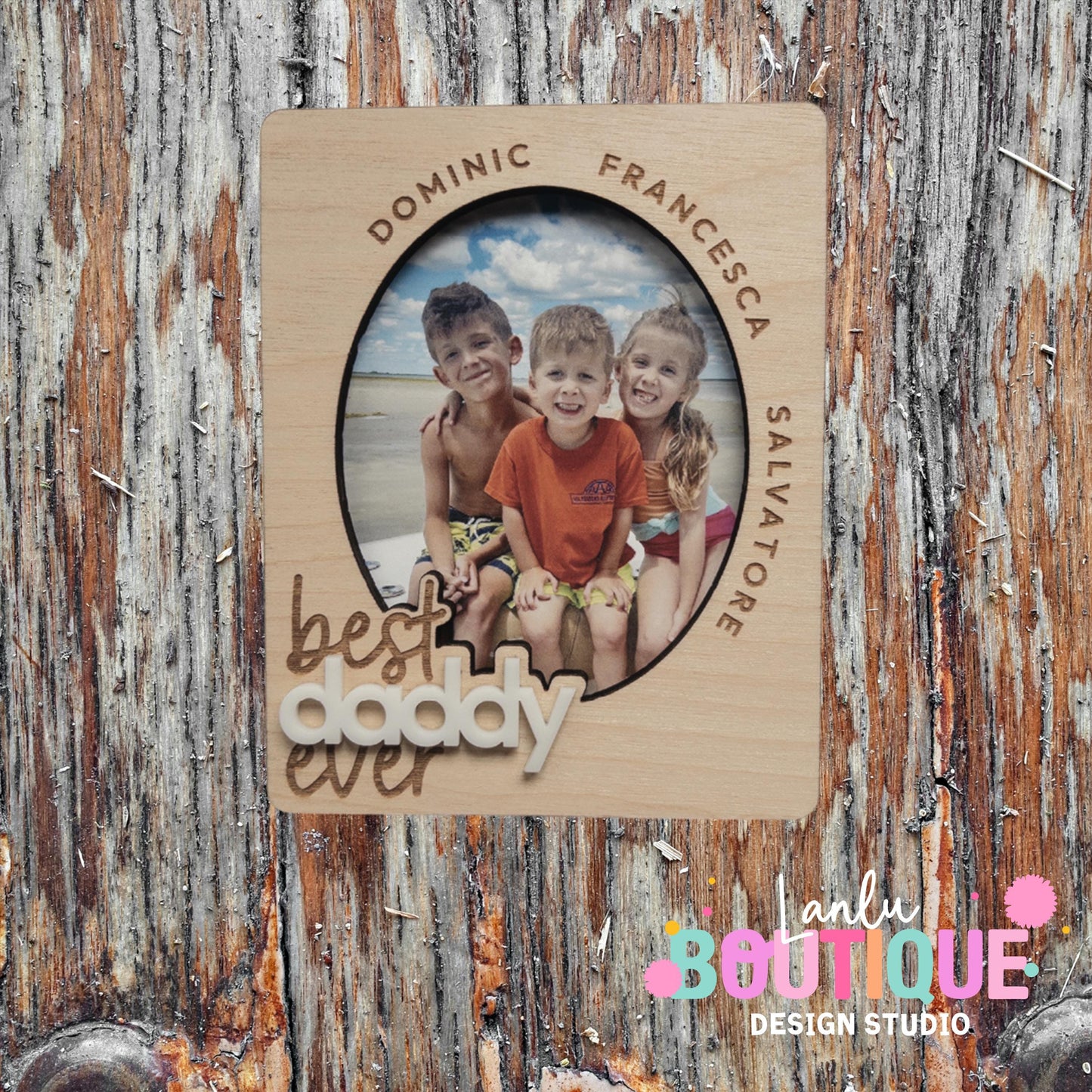 Best Dad Ever Wooden Magnetic Photo Frame - Custom Engraved Gift for Father's Day